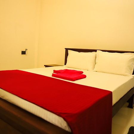 One 8 Mirissa Apartment Екстериор снимка