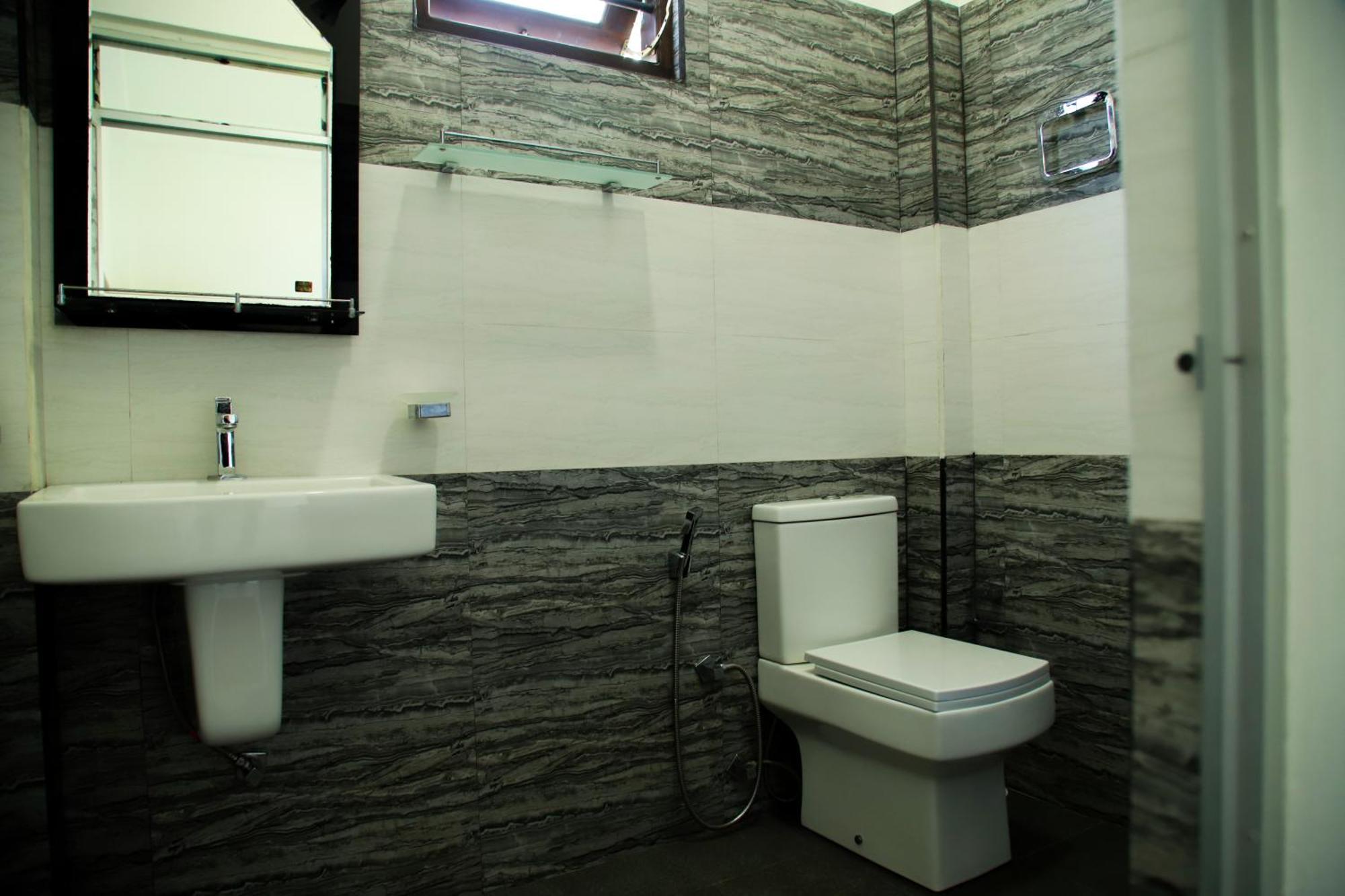 One 8 Mirissa Apartment Екстериор снимка