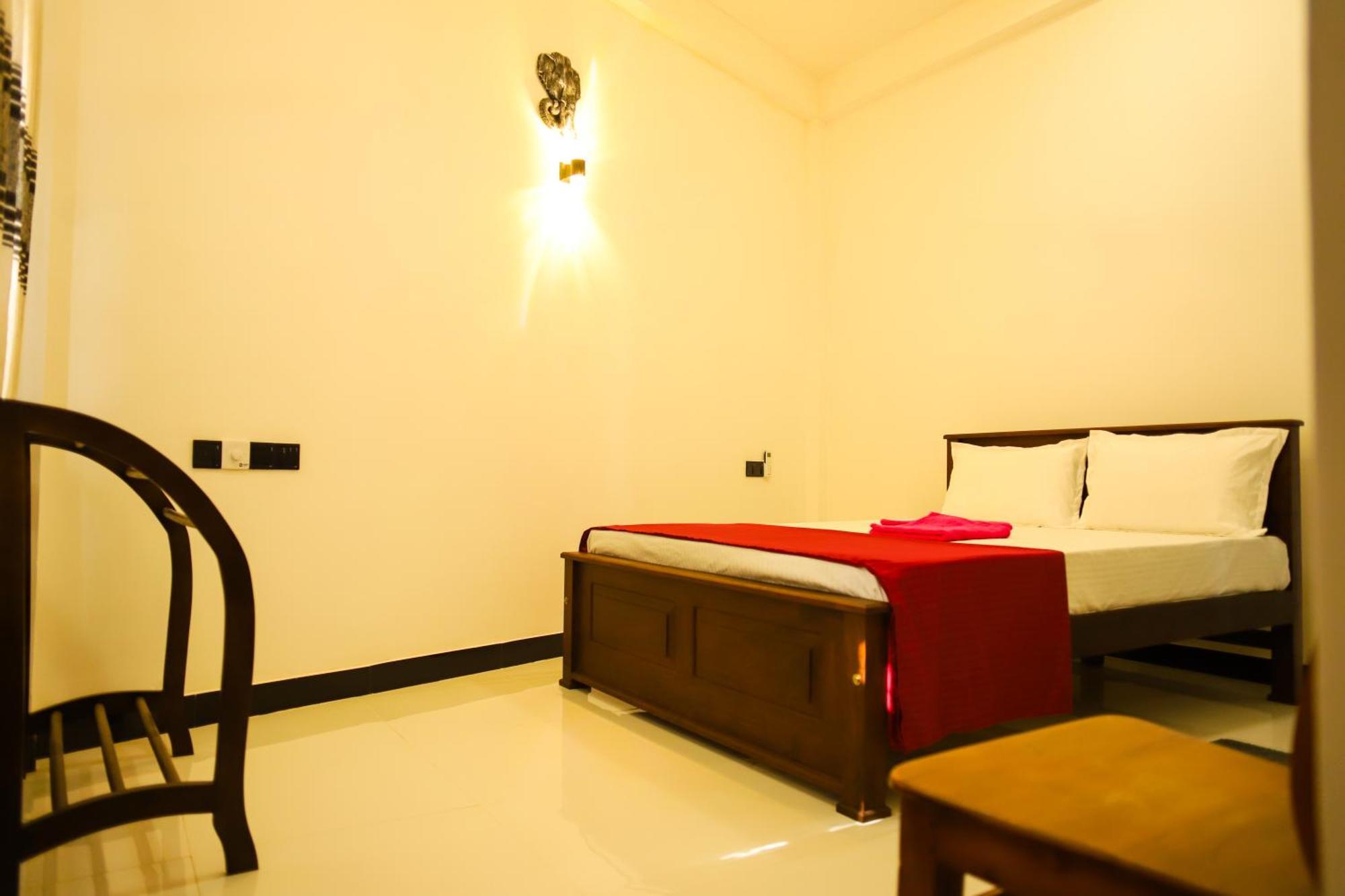 One 8 Mirissa Apartment Екстериор снимка